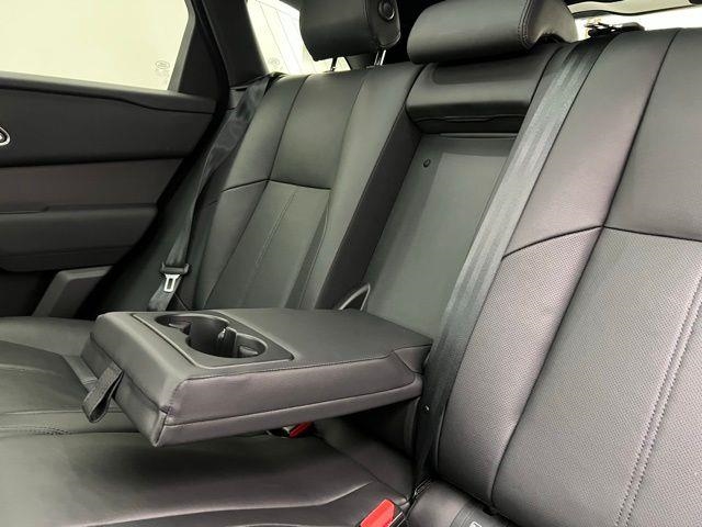 2025 Land Rover Range Rover Velar Dynamic SE AWD