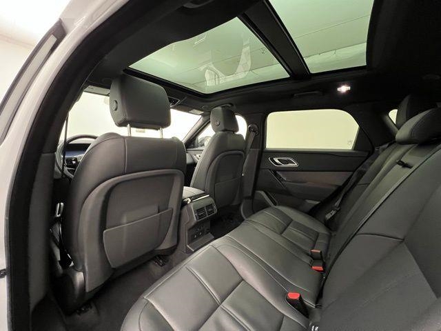 2025 Land Rover Range Rover Velar Dynamic SE AWD