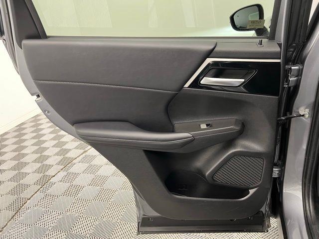 2024 Mitsubishi Outlander SE AWD