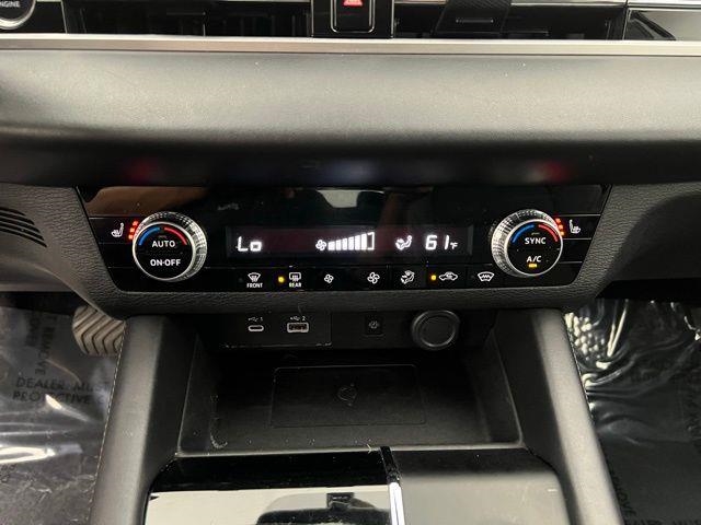 2024 Mitsubishi Outlander SE AWD