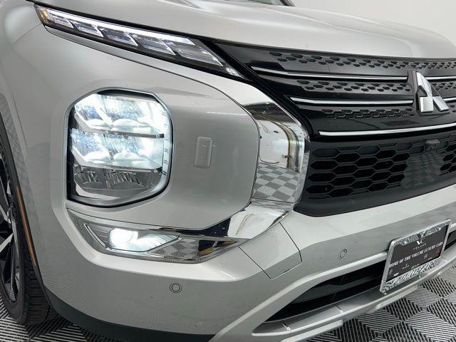 2024 Mitsubishi Outlander SE AWD