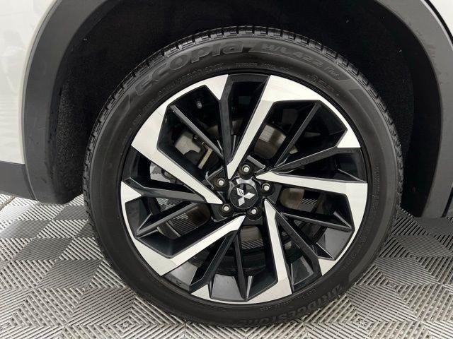 2024 Mitsubishi Outlander SE AWD