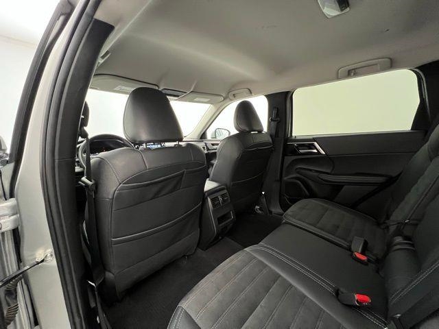 2024 Mitsubishi Outlander SE AWD