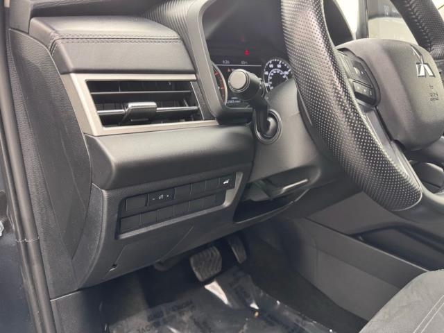 2024 Mitsubishi Outlander SE AWD