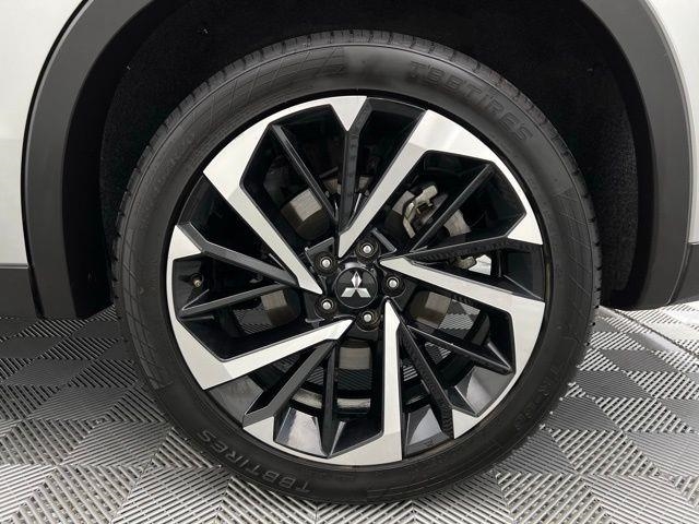 2024 Mitsubishi Outlander SE AWD