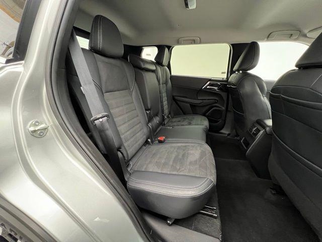 2024 Mitsubishi Outlander SE AWD