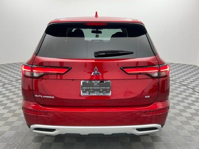 2024 Mitsubishi Outlander SE FWD