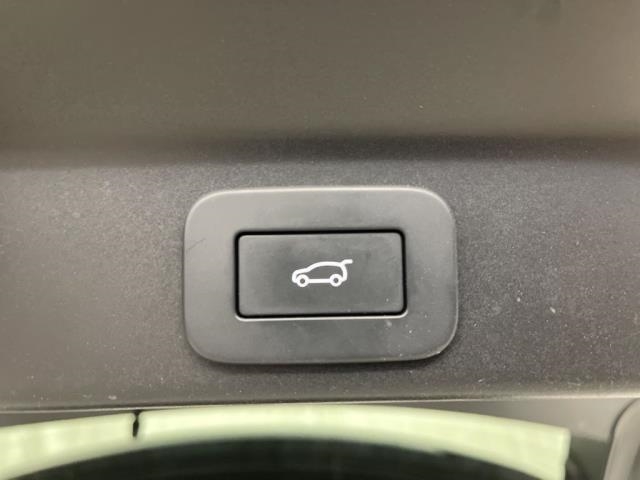 2024 Jaguar F-PACE P250 R-Dynamic S AWD