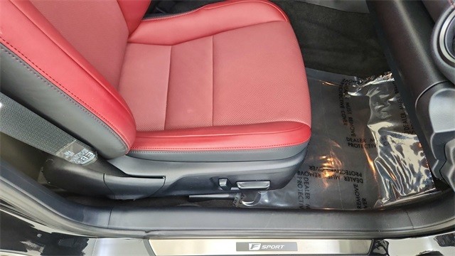 2024 Lexus IS IS 300 F SPORT Design RWD