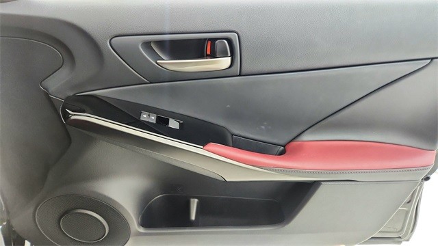 2024 Lexus IS IS 300 F SPORT Design RWD