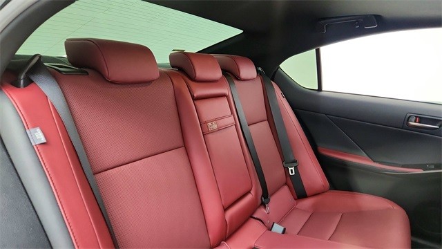 2024 Lexus IS IS 300 F SPORT Design RWD