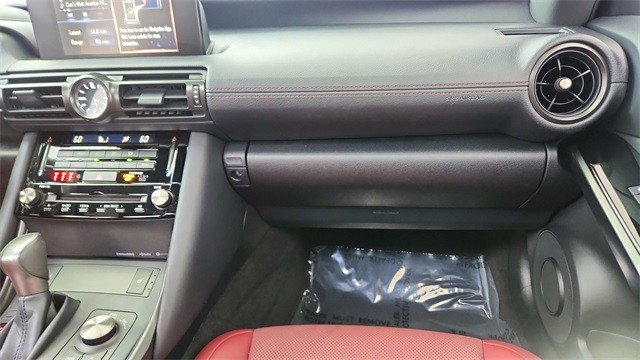 2024 Lexus IS IS 300 F SPORT Design RWD