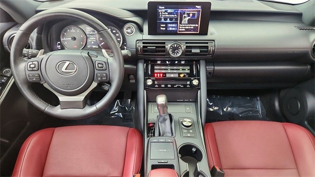 2024 Lexus IS IS 300 F SPORT Design RWD