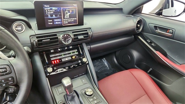 2024 Lexus IS IS 300 F SPORT Design RWD