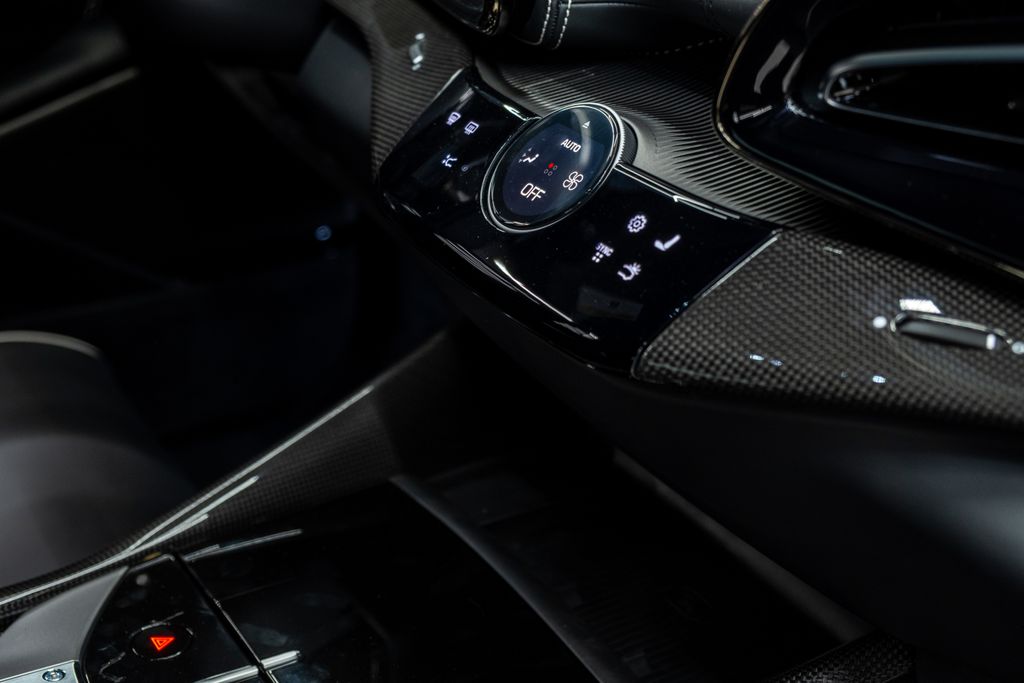 2024 Ferrari Purosangue Base AWD