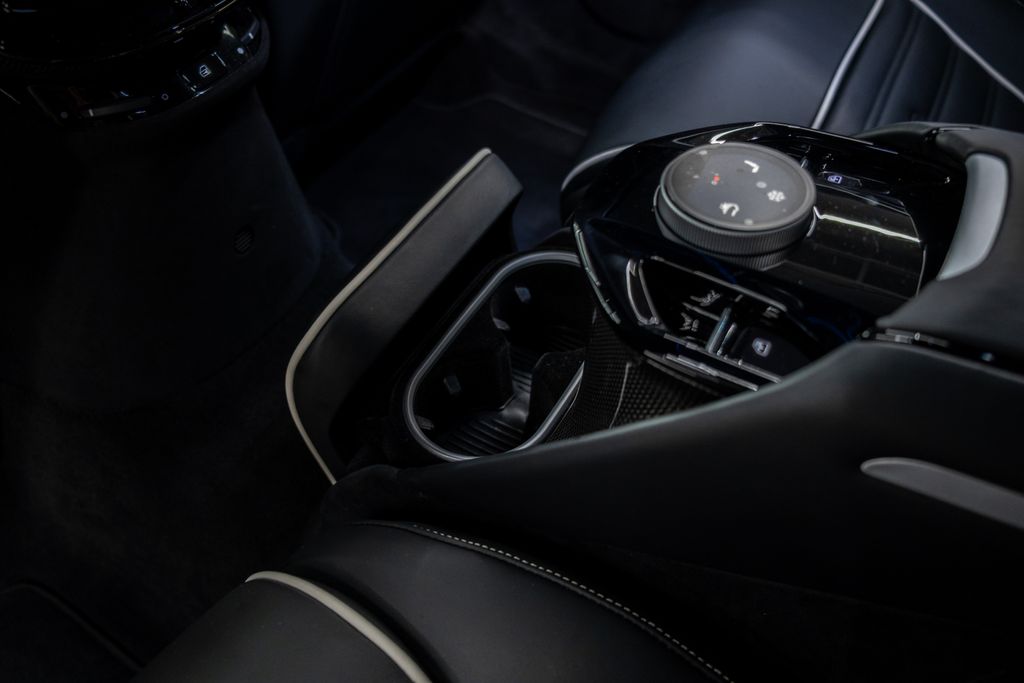 2024 Ferrari Purosangue Base AWD