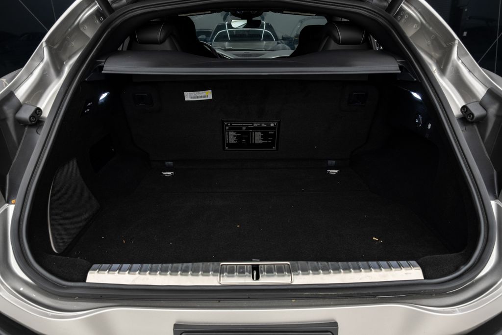 2024 Ferrari Purosangue Base AWD