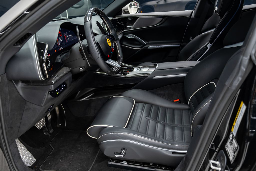 2024 Ferrari Purosangue Base AWD