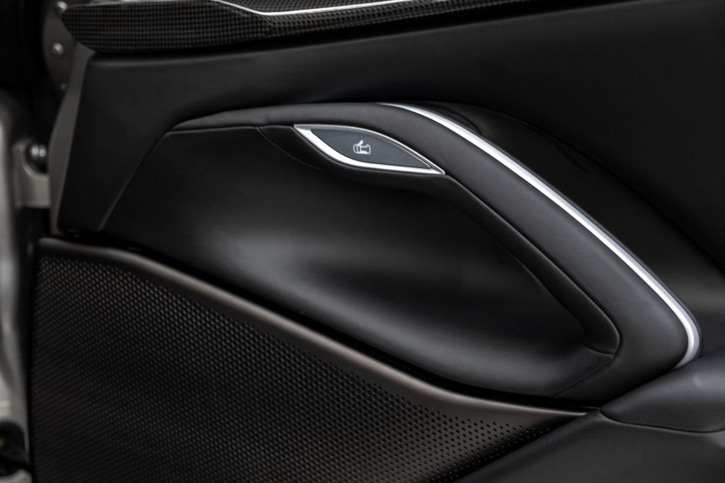 2024 Ferrari Purosangue Base AWD