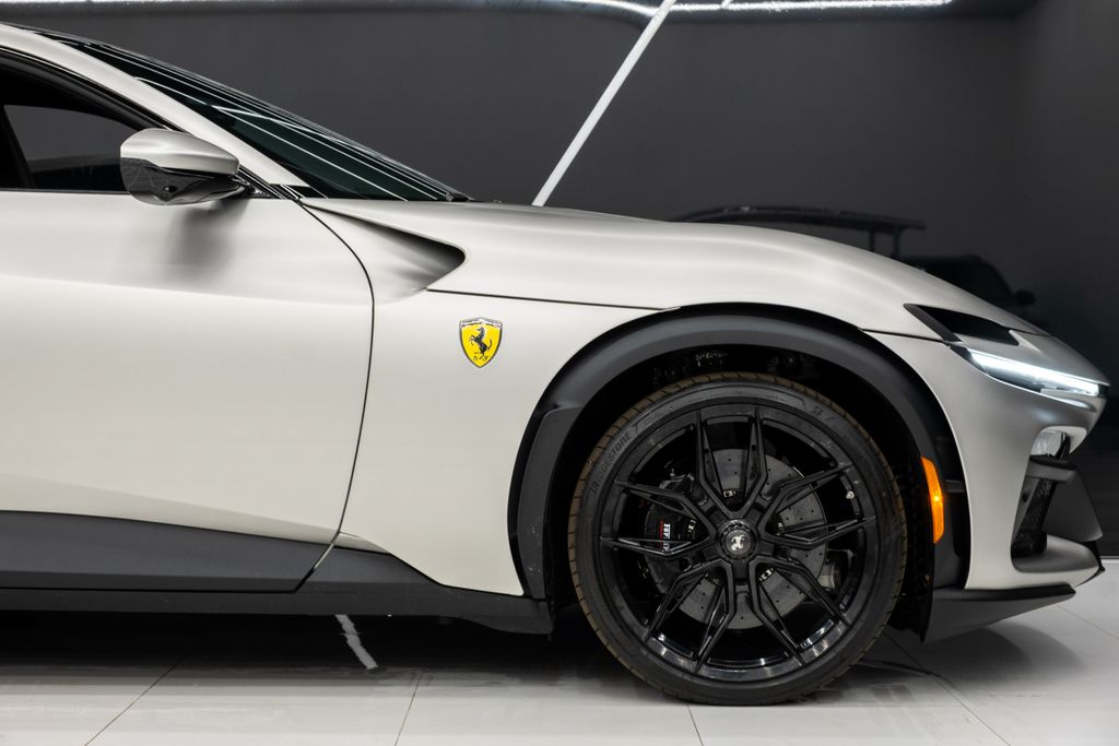 2024 Ferrari Purosangue Base AWD