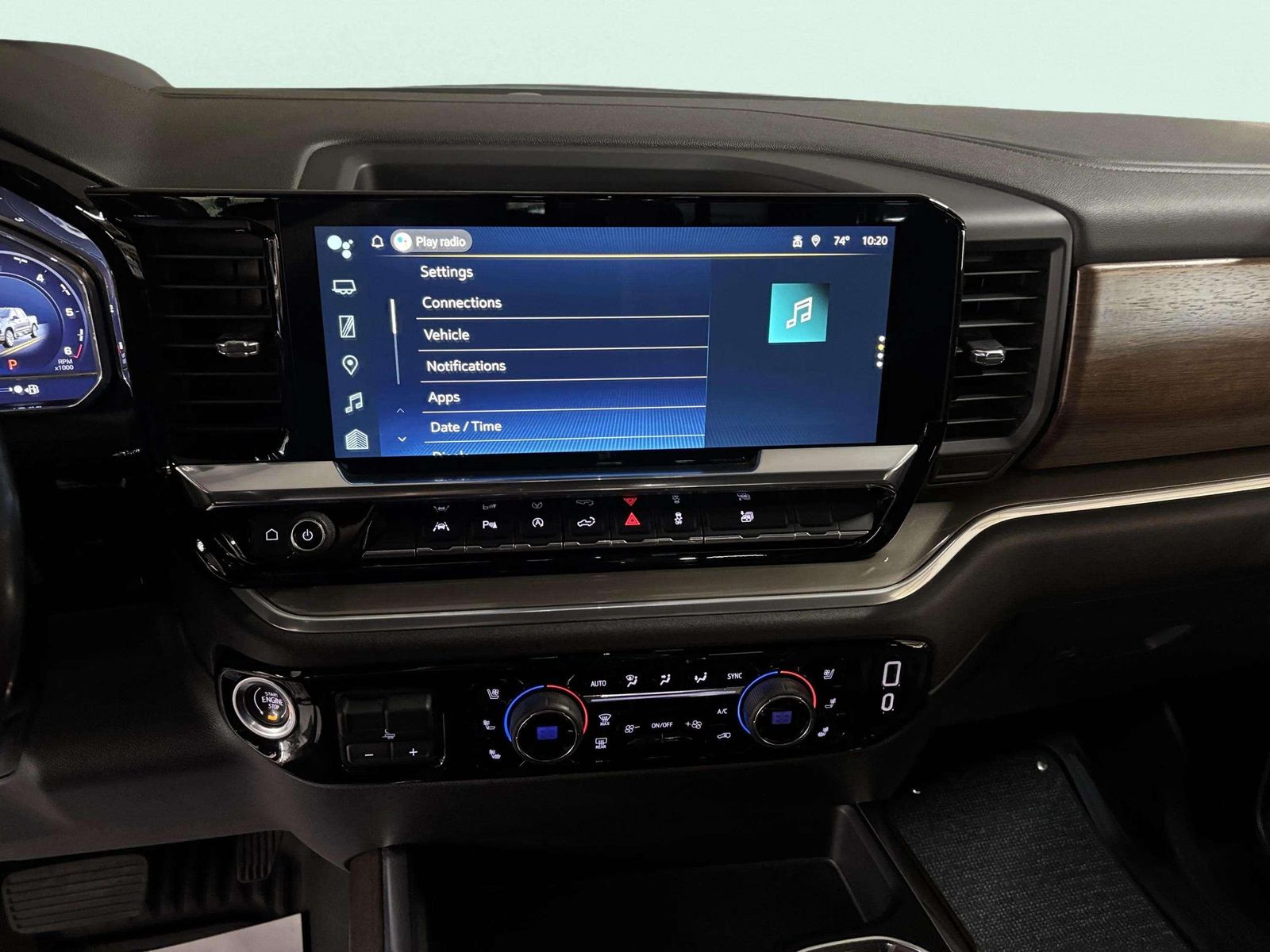 2022 Chevrolet Silverado 1500 High Country AWD