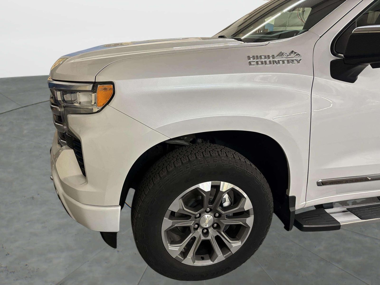 2022 Chevrolet Silverado 1500 High Country AWD