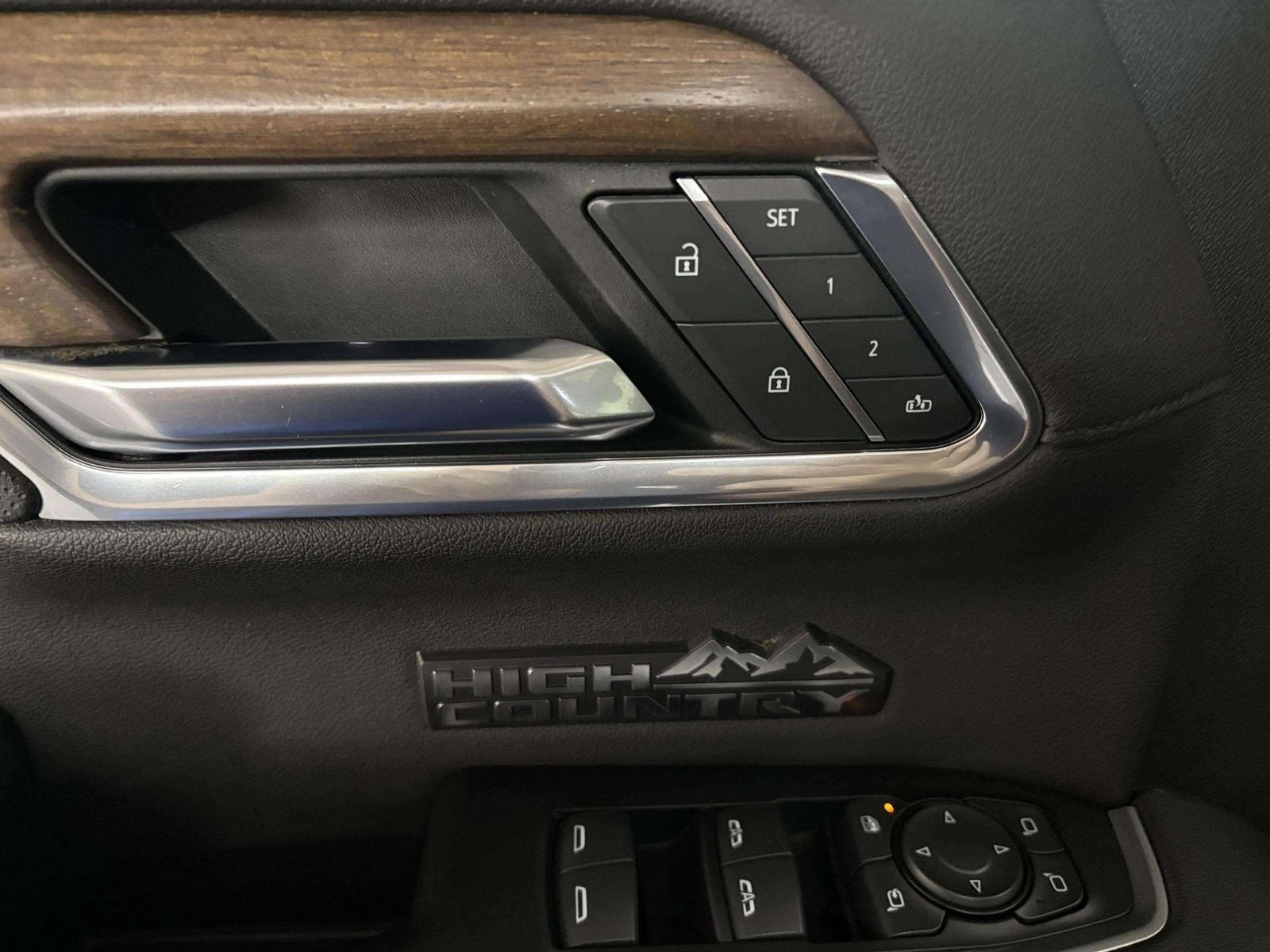 2022 Chevrolet Silverado 1500 High Country AWD