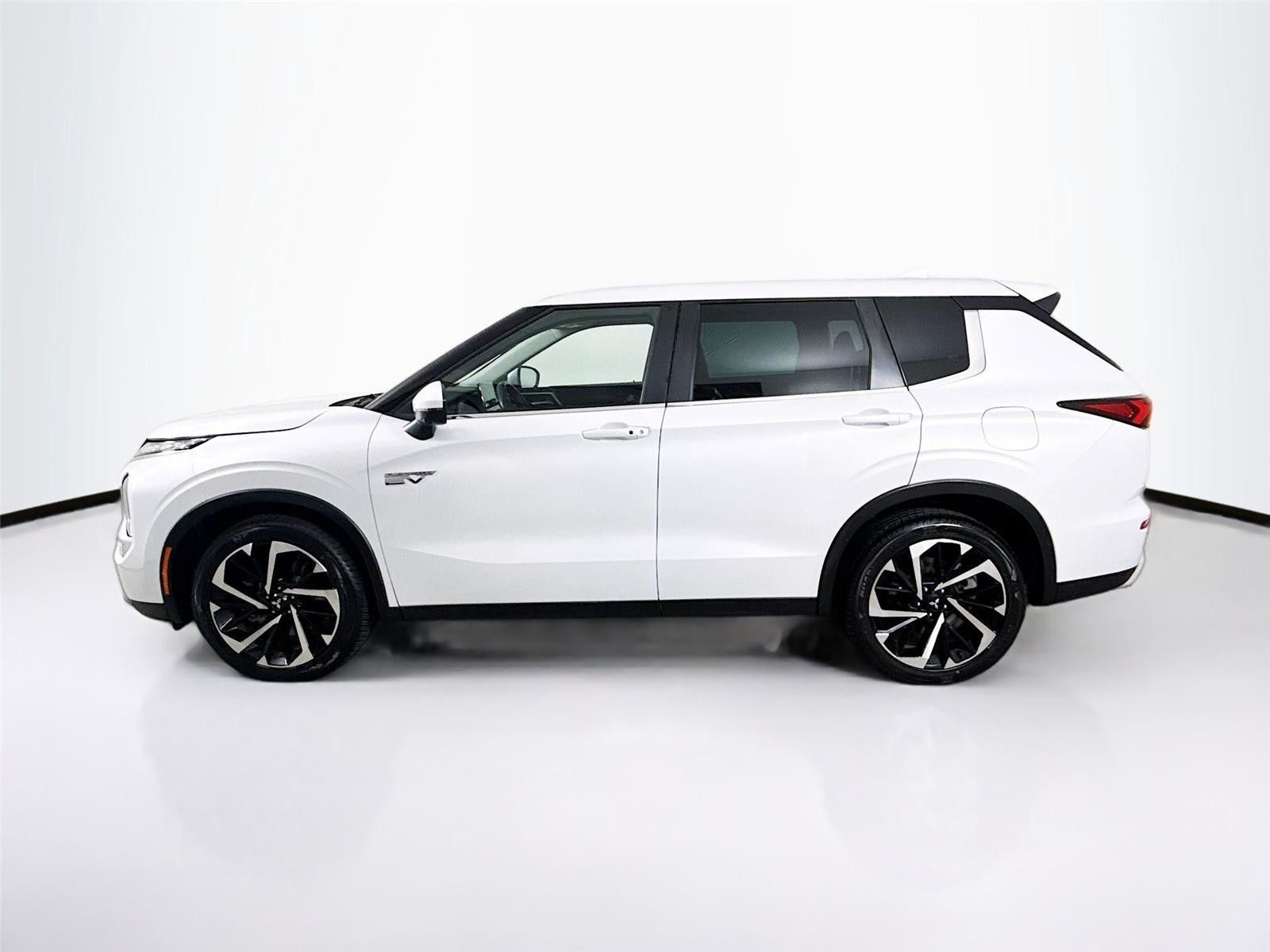 2023 Mitsubishi Outlander PHEV SE AWD