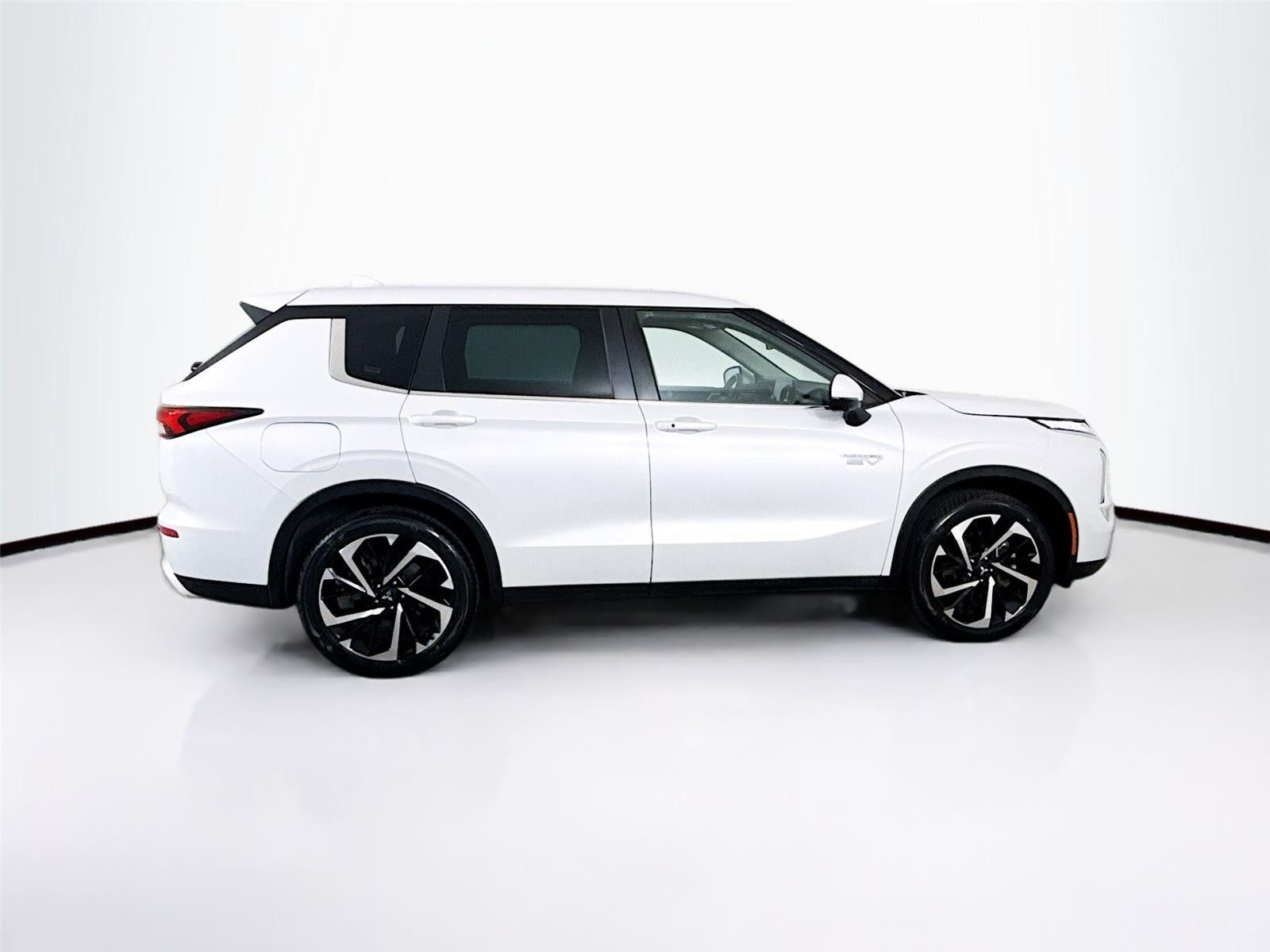 2023 Mitsubishi Outlander PHEV SE AWD