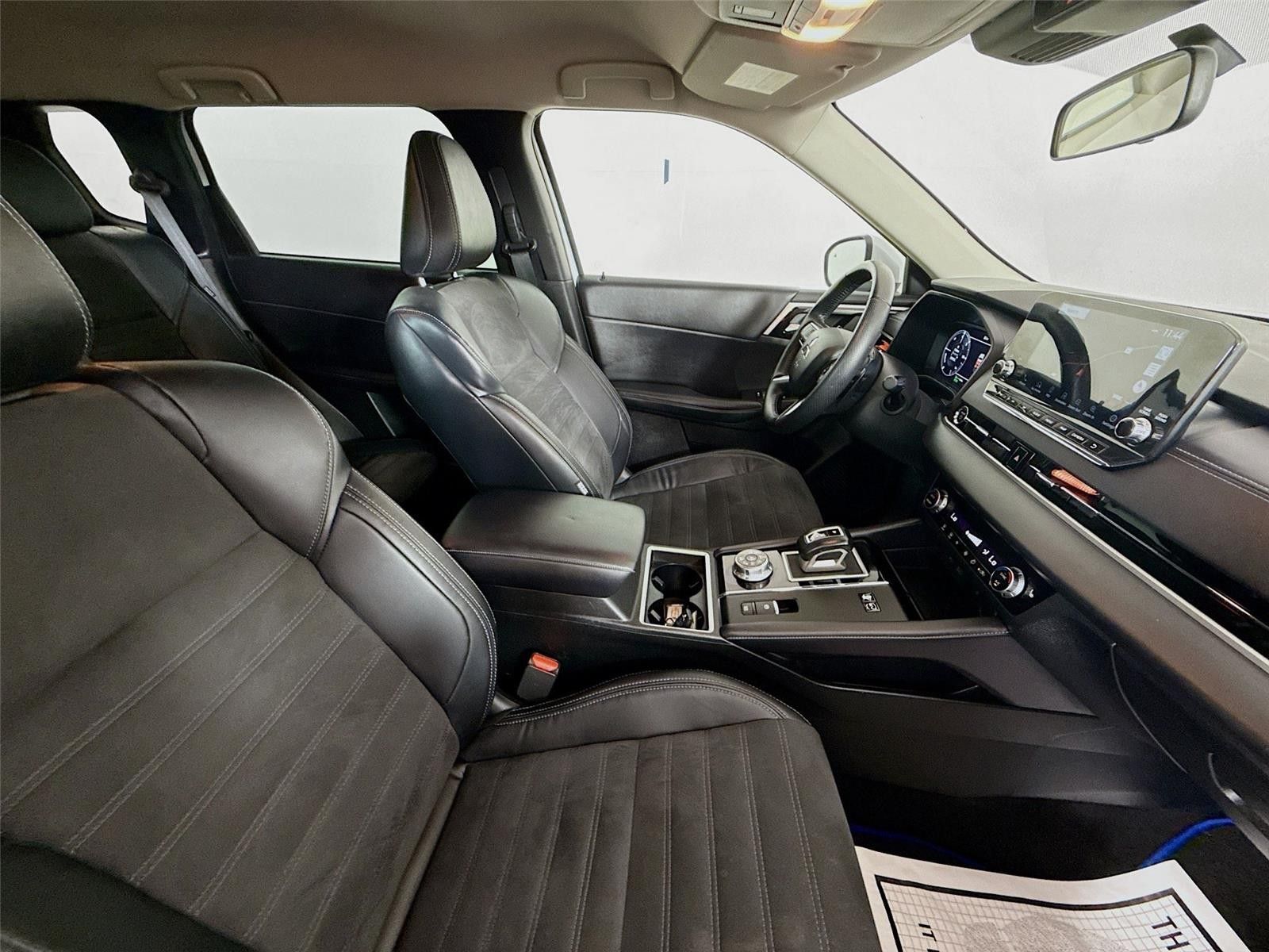 2023 Mitsubishi Outlander PHEV SE AWD