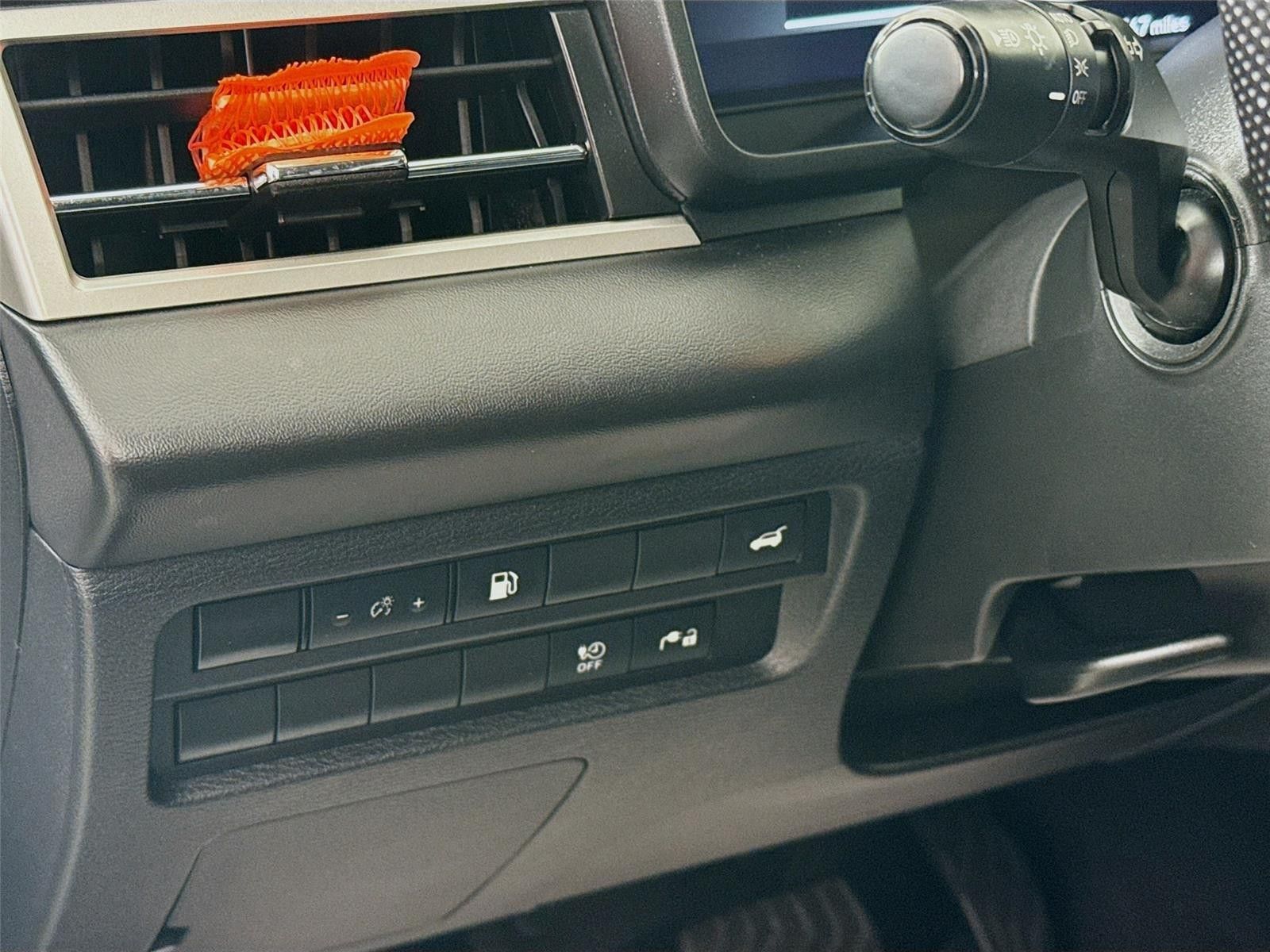 2023 Mitsubishi Outlander PHEV SE AWD