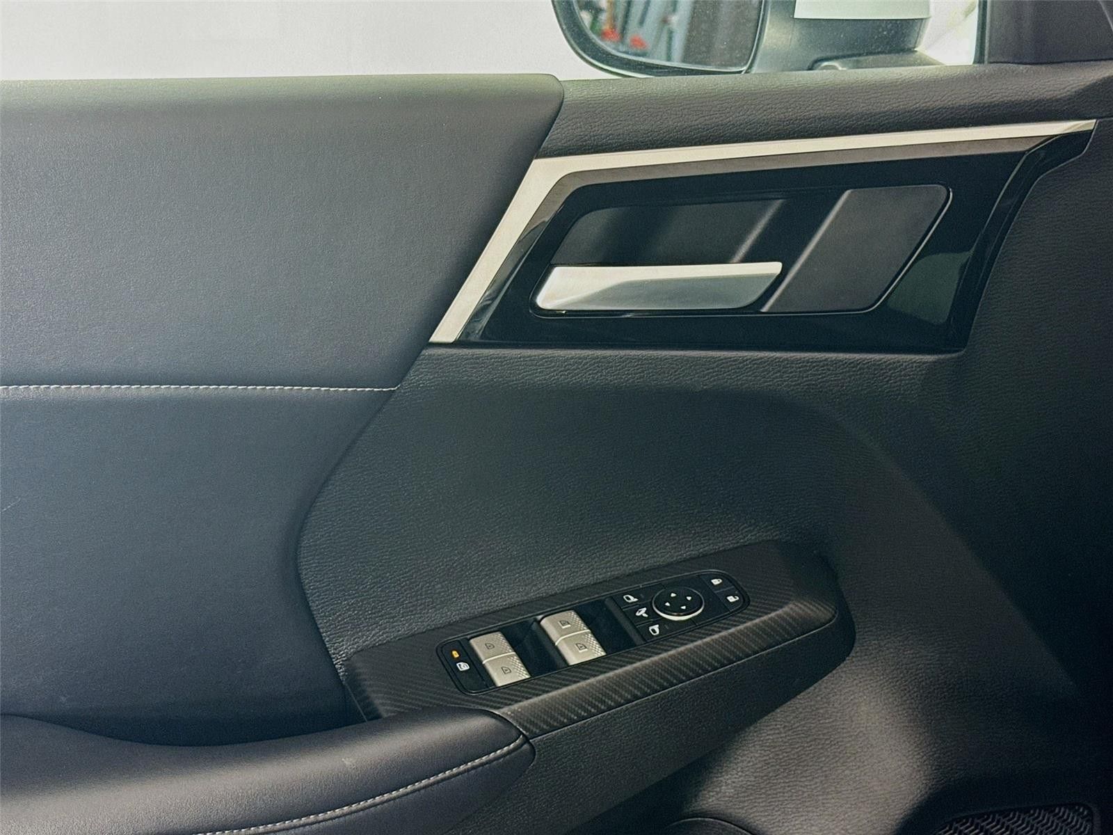 2023 Mitsubishi Outlander PHEV SE AWD