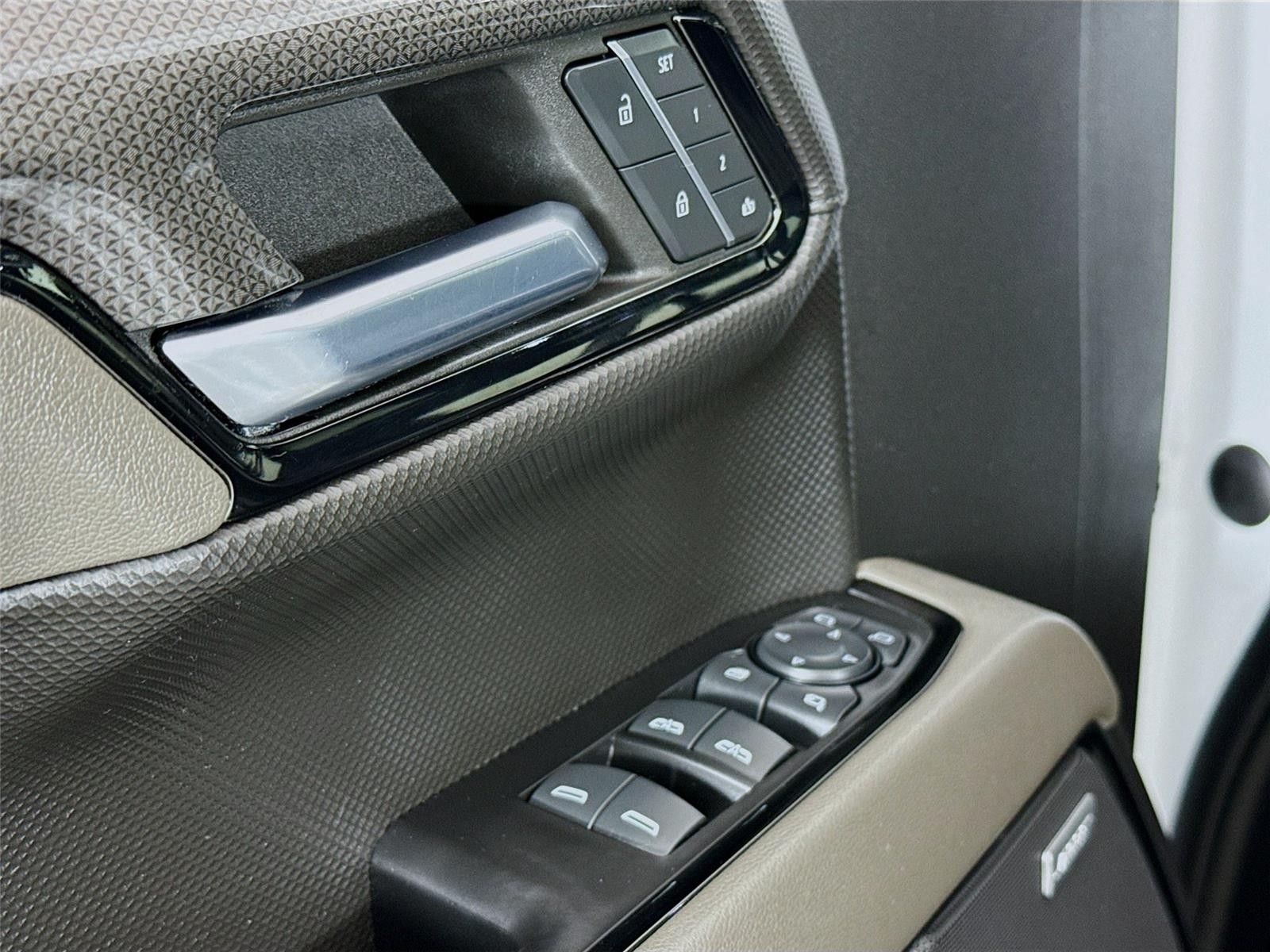 2023 Chevrolet Silverado 1500 ZR2 AWD