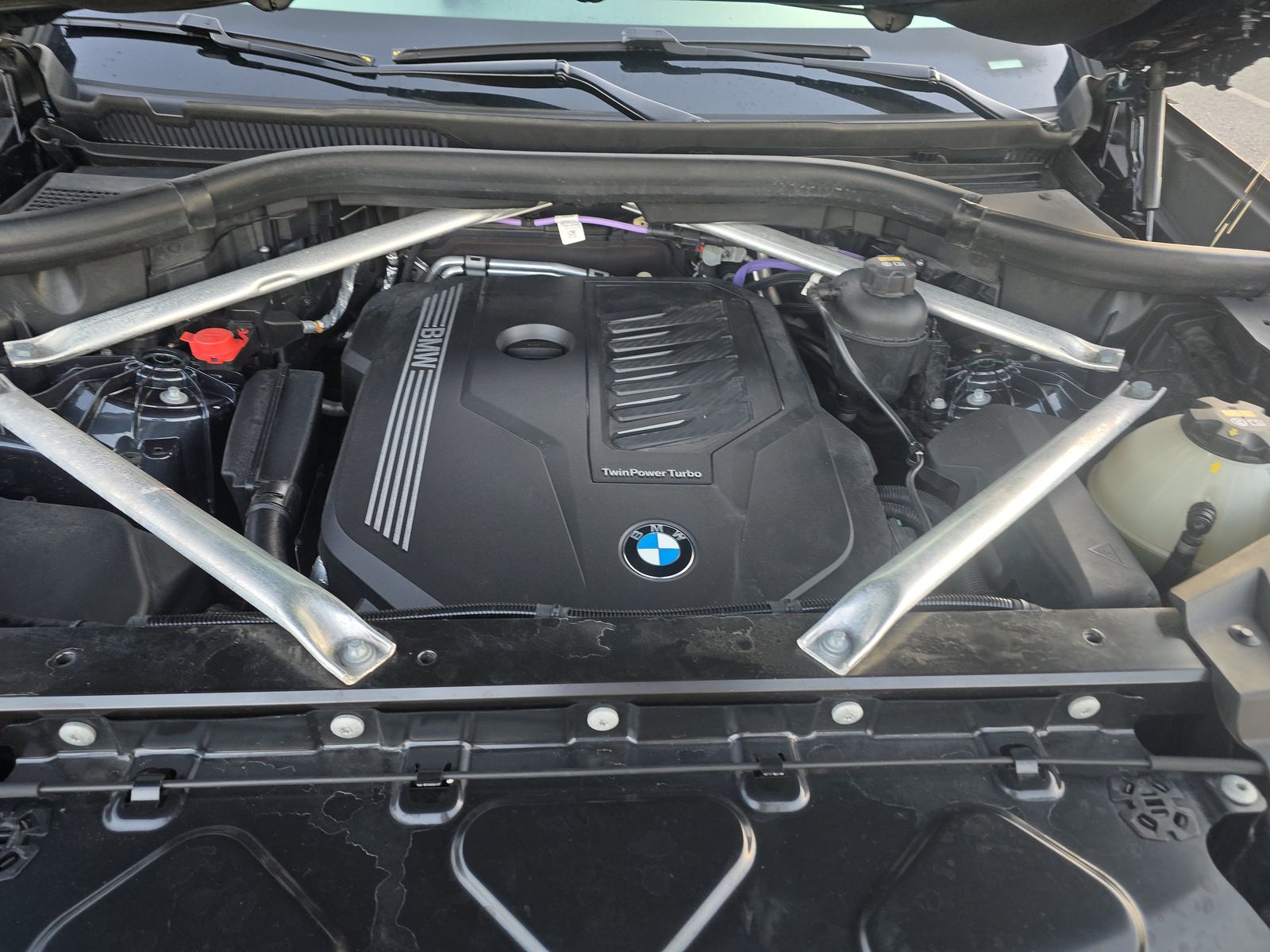 2022 BMW X5 xDrive40i AWD