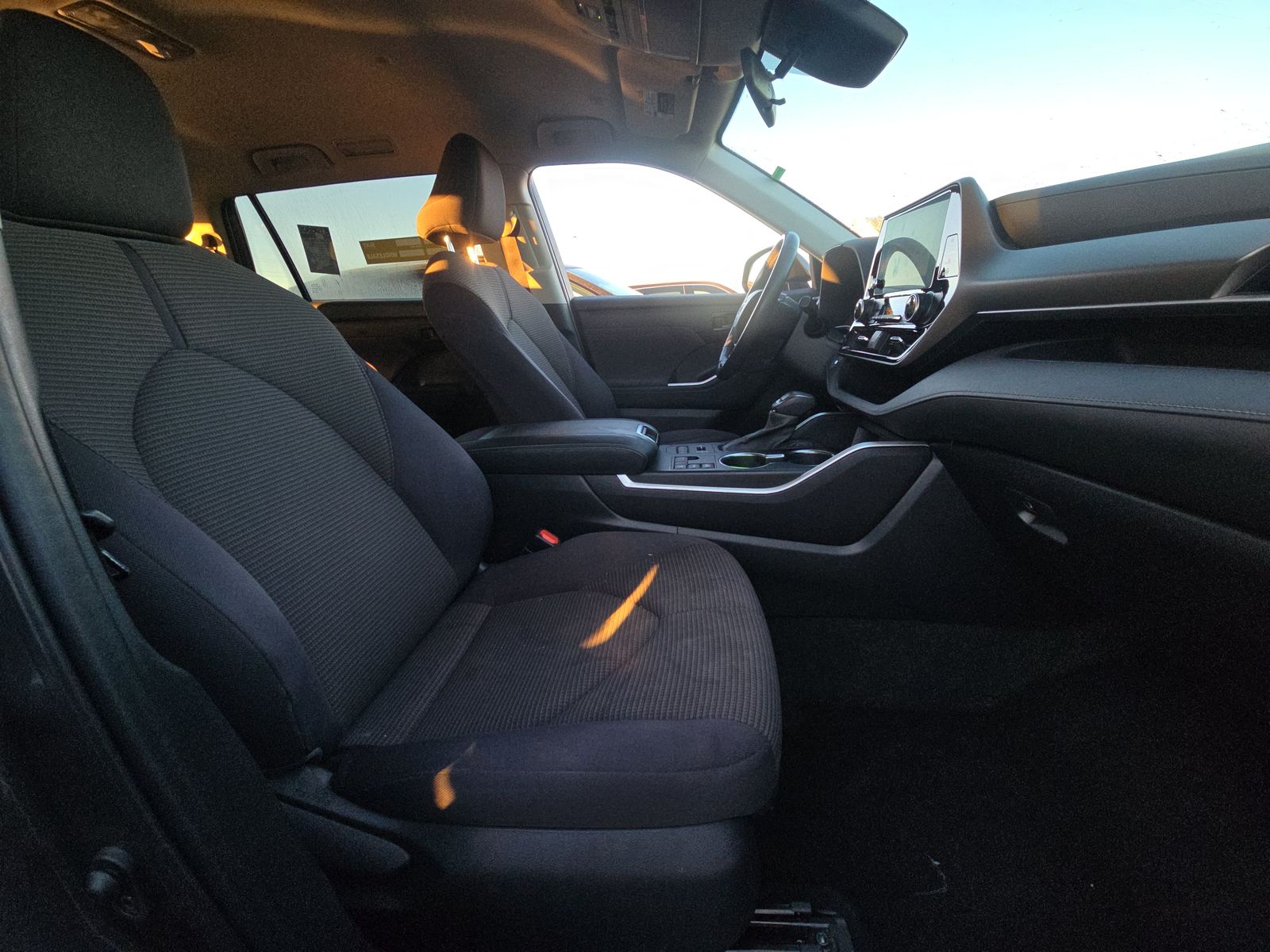 2023 Toyota Highlander LE AWD