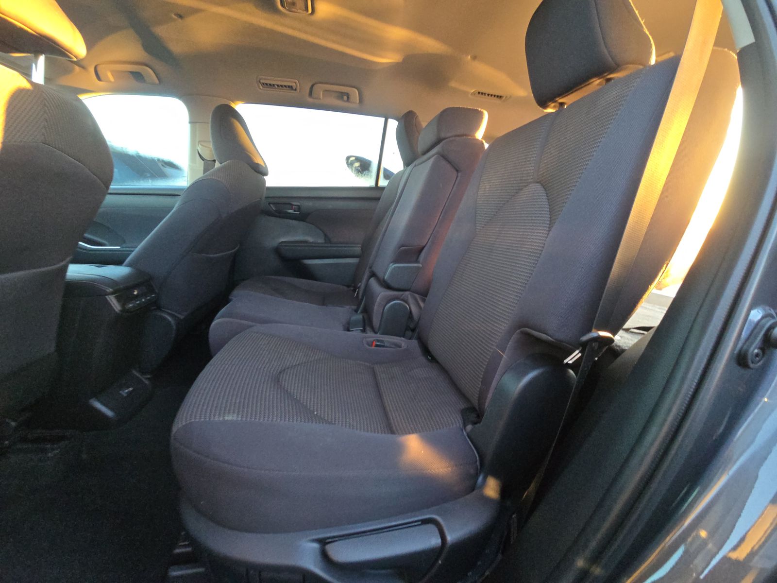 2023 Toyota Highlander LE AWD