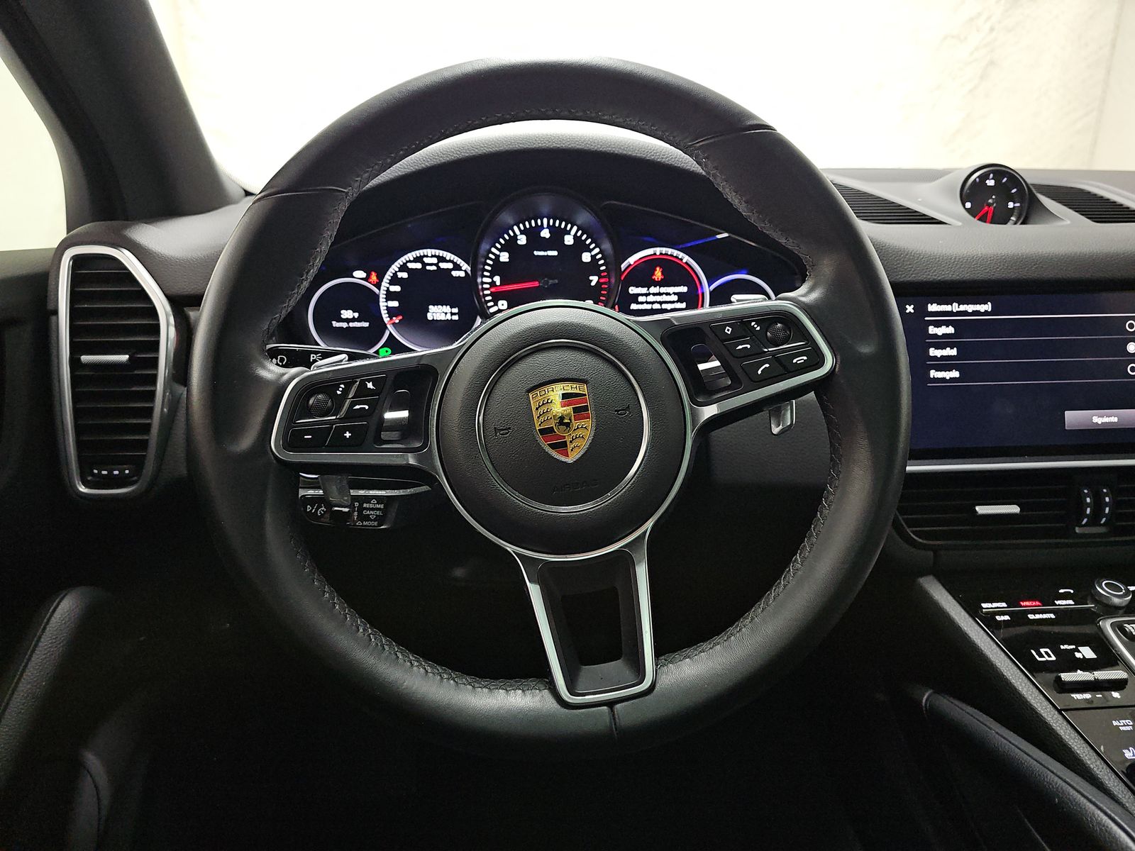 2023 Porsche Cayenne Platinum Edition AWD