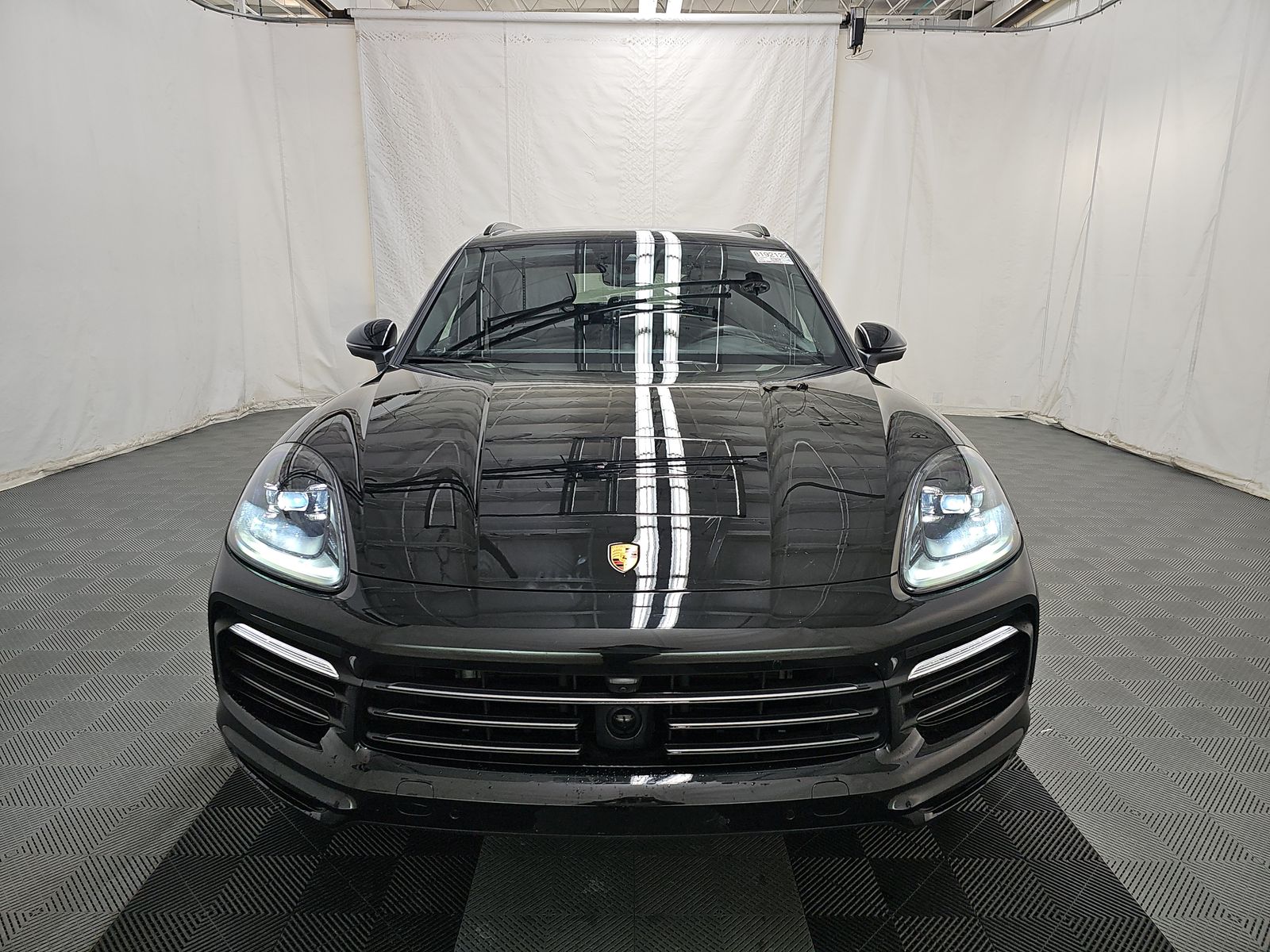 2023 Porsche Cayenne Platinum Edition AWD