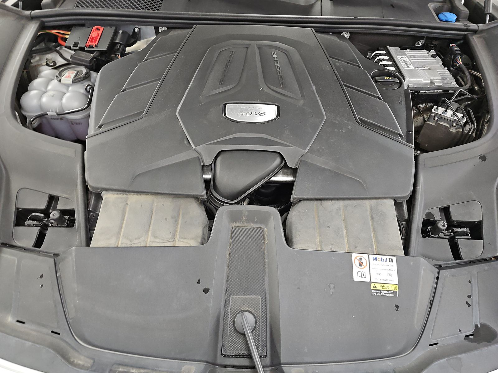 2023 Porsche Cayenne Base AWD