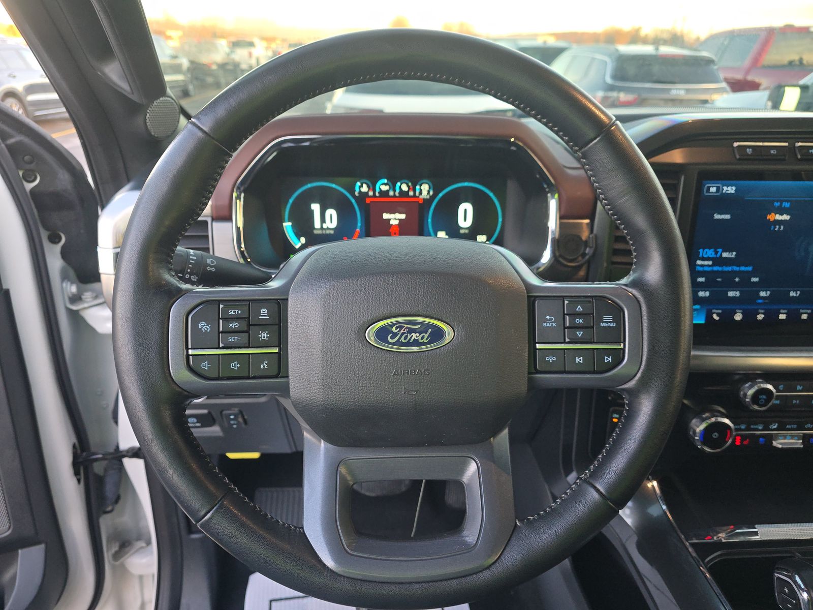 2023 Ford F-150 Hybrid Lariat AWD