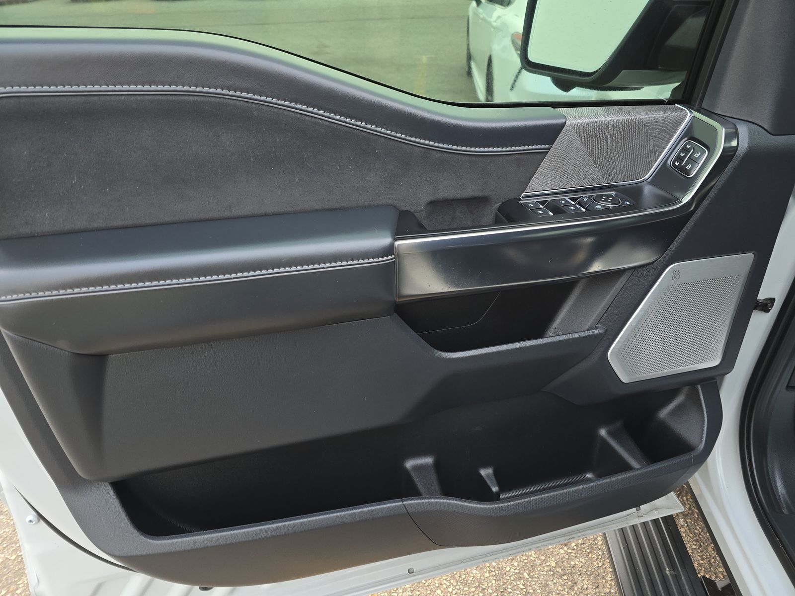 2023 Ford F-150 Hybrid Platinum AWD