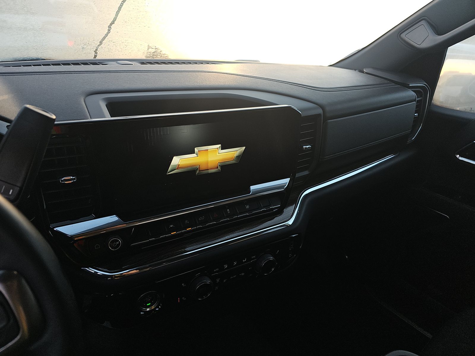 2023 Chevrolet Silverado 1500 LT AWD