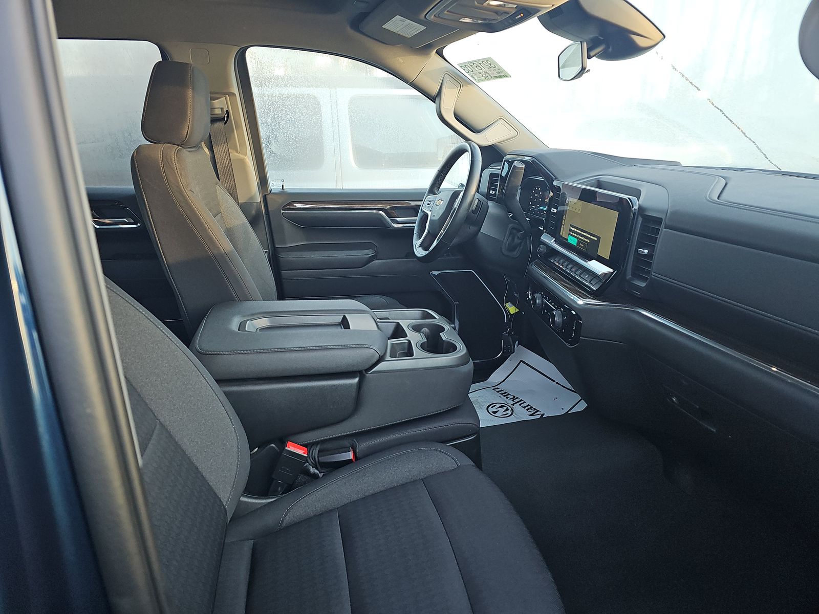 2023 Chevrolet Silverado 1500 LT AWD