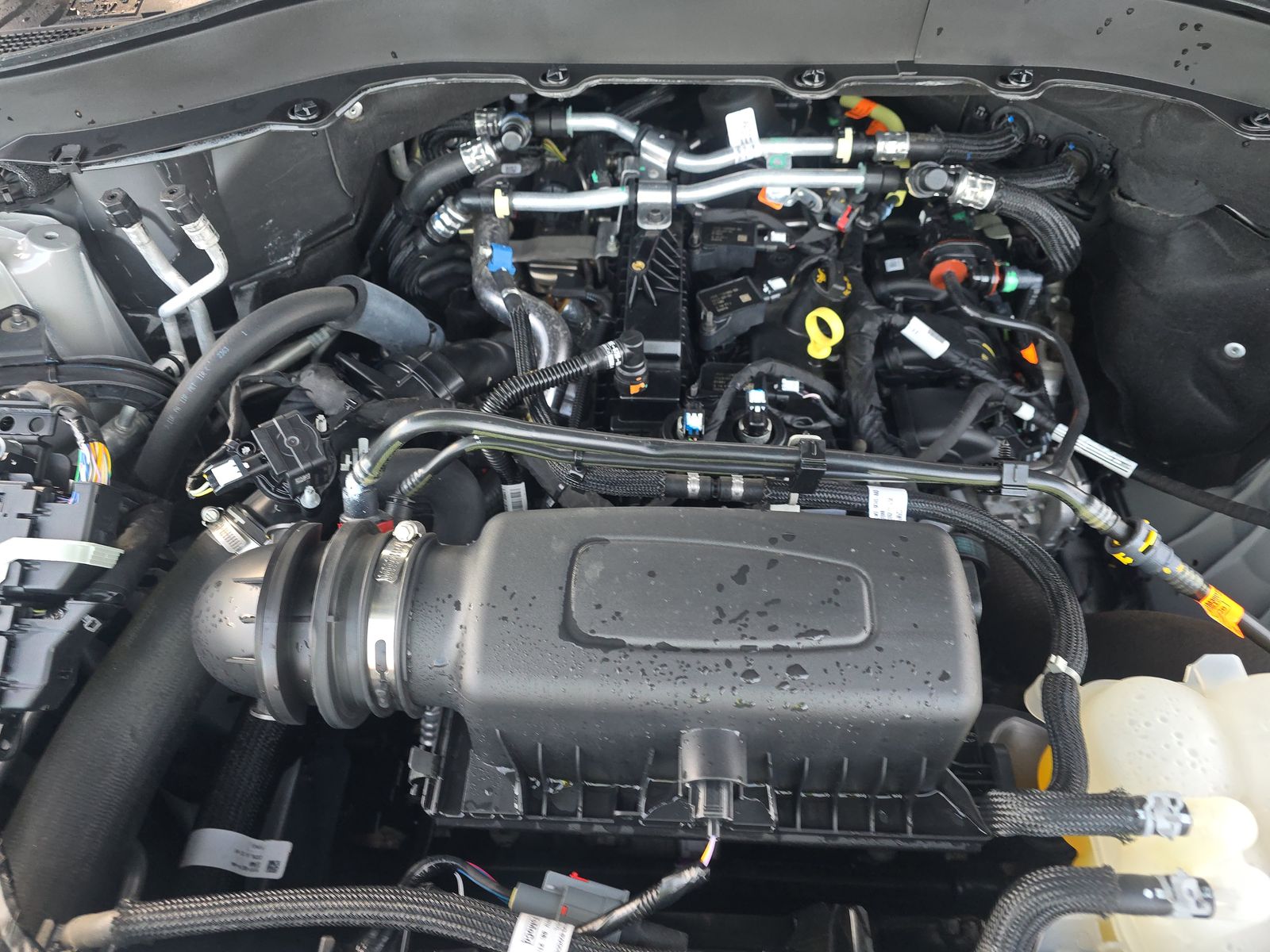 2023 Ford Explorer XLT AWD