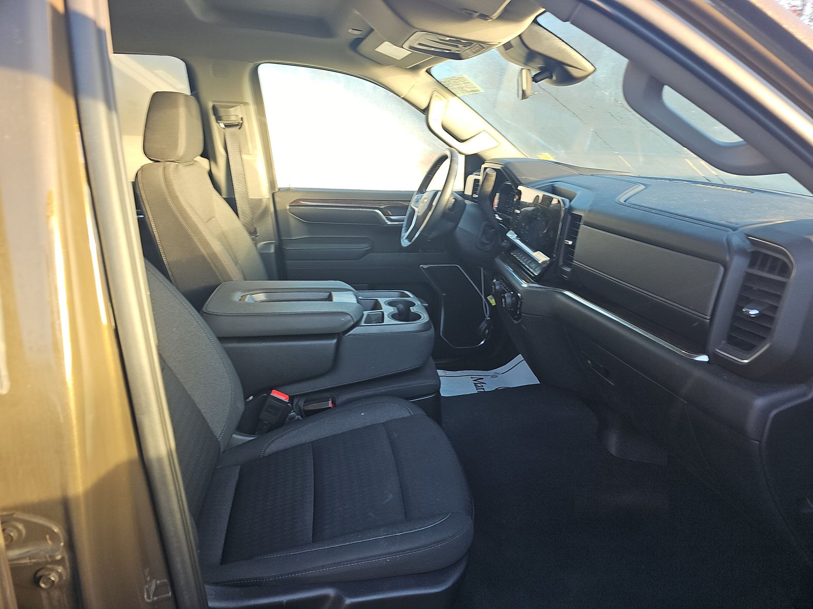 2023 Chevrolet Silverado 1500 LT AWD