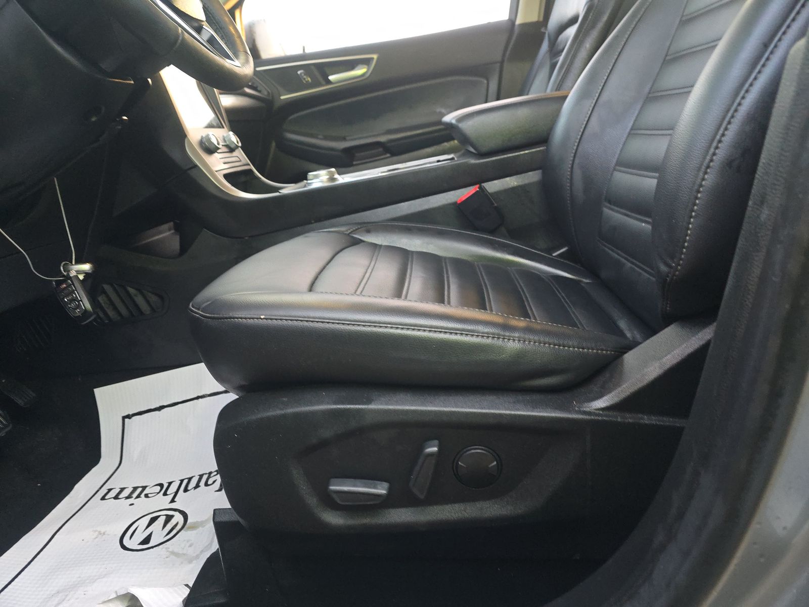 2022 Ford Edge SEL AWD