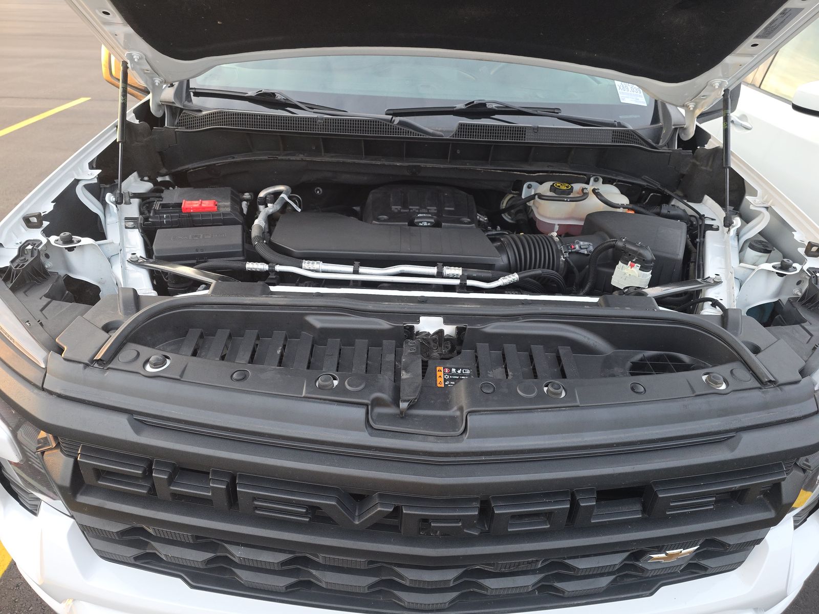 2023 Chevrolet Silverado 1500 Custom AWD