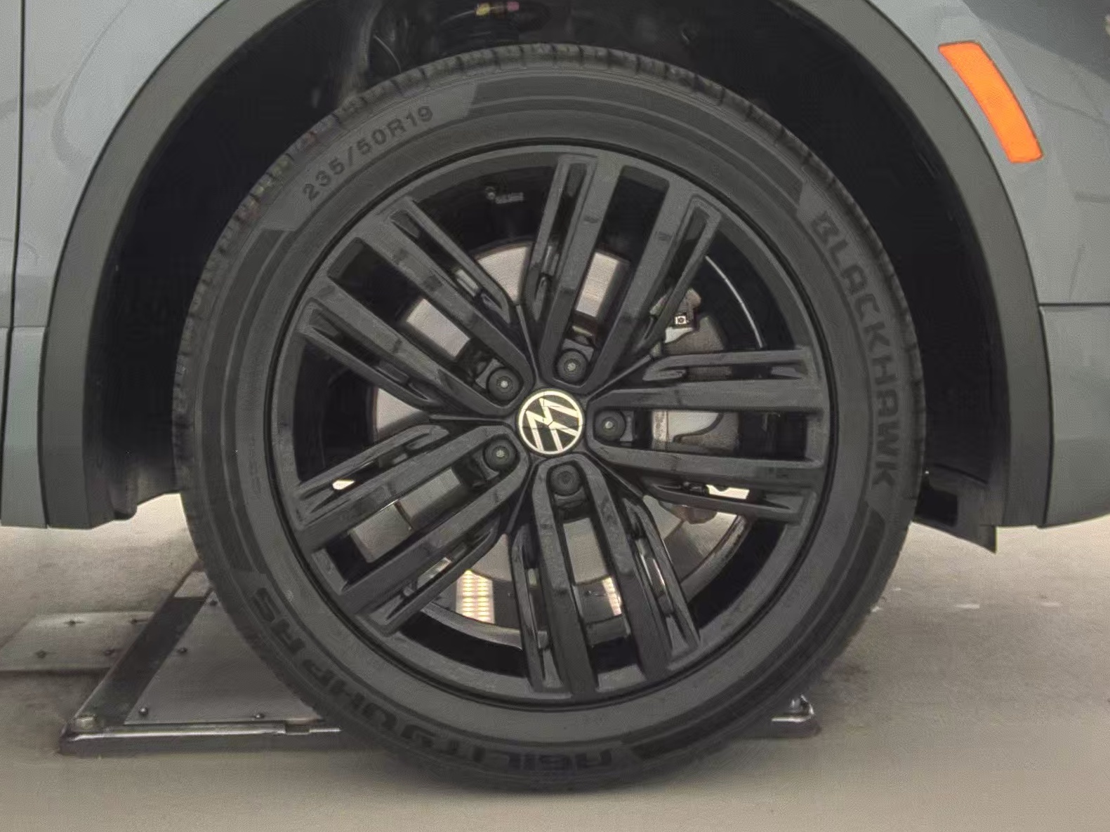 2022 Volkswagen Tiguan 2.0T SE R-Line Black AWD