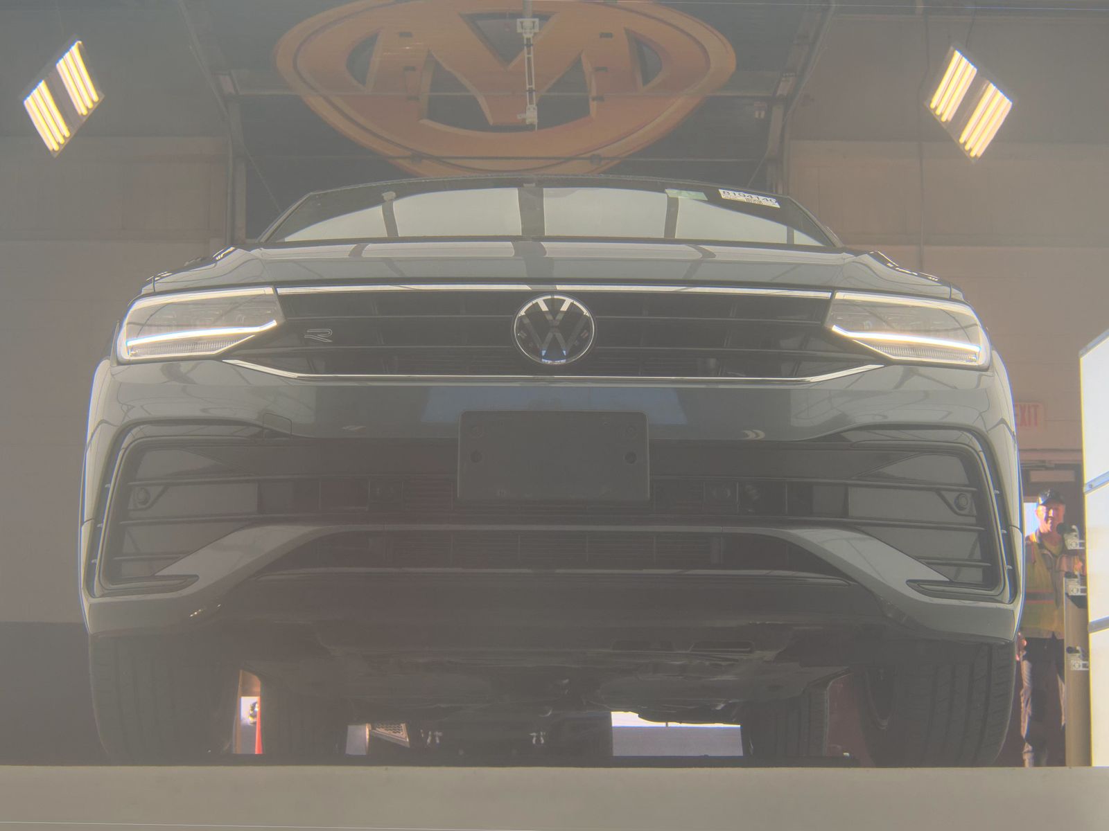 2022 Volkswagen Tiguan 2.0T SE R-Line Black AWD