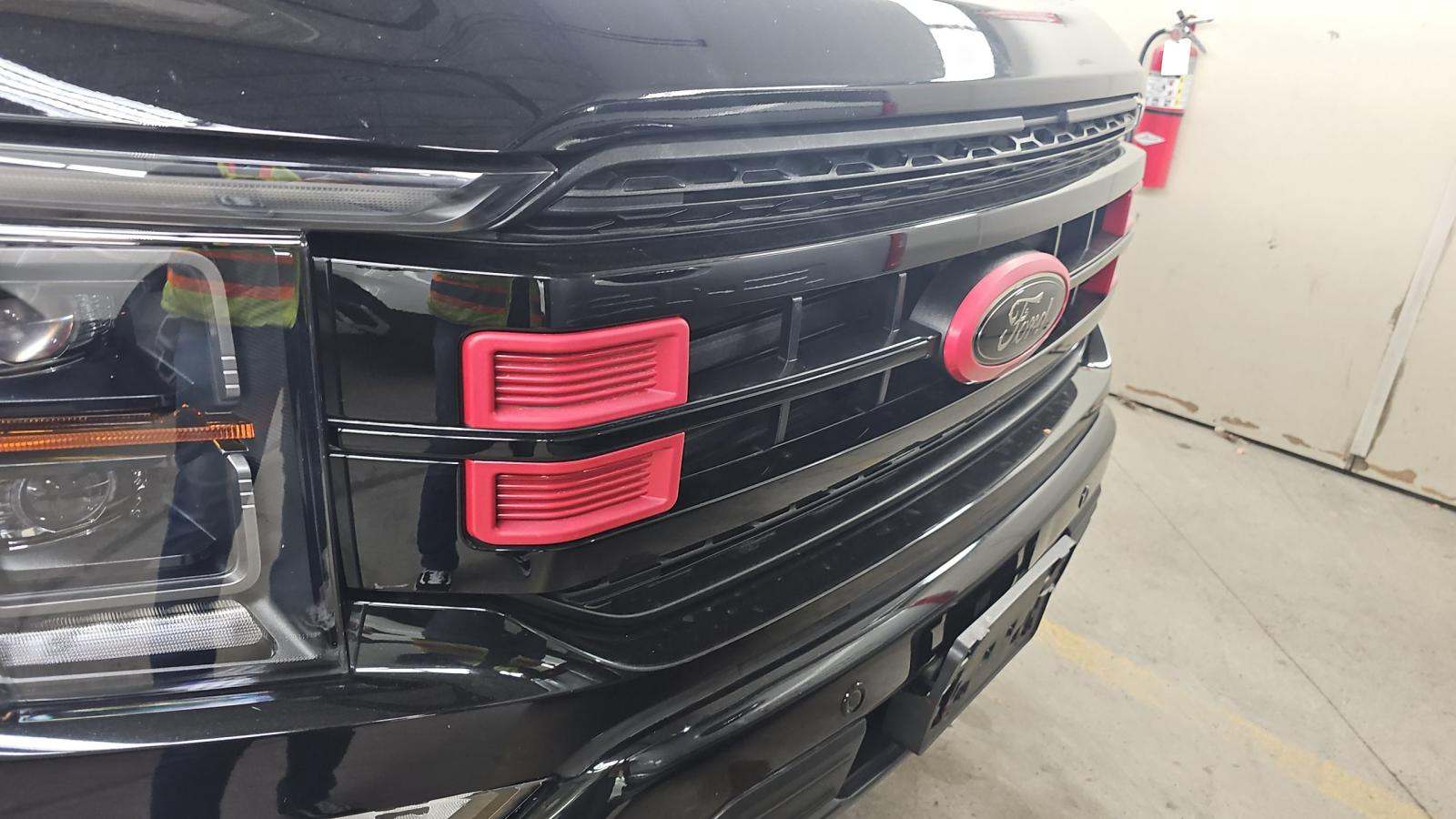 2023 Ford F-150 Lariat AWD